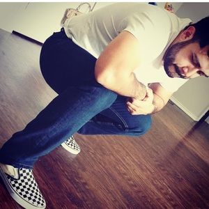 Meet your Posher, Gregorio